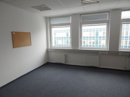 Kancelárske priestory na prenájom - 40 m2 - Miletičova